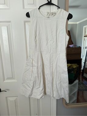 GAP Cream Sleeveless Shift Dress